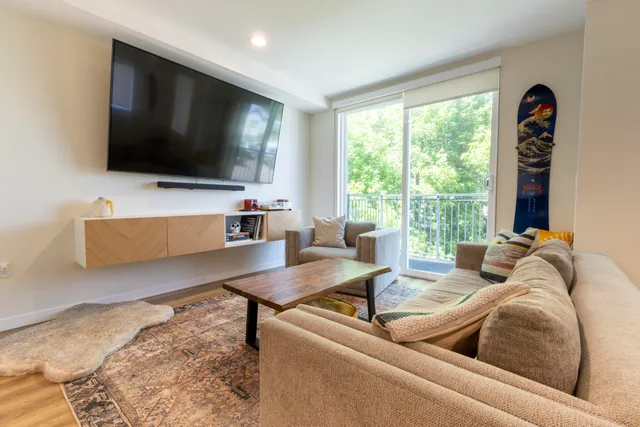 $785,000 | 410 North River Street, Unit 10, Hailey, ID 83333