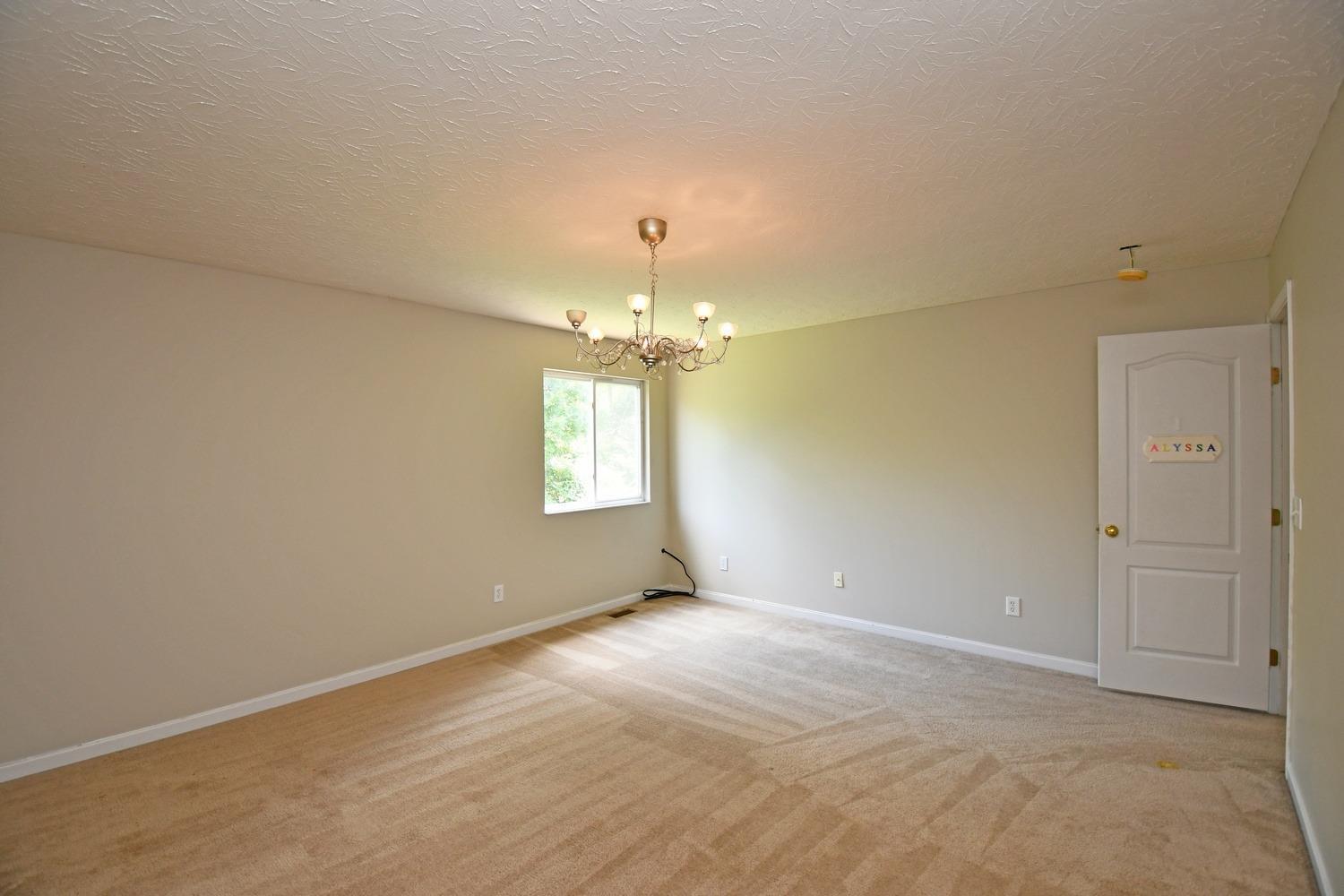 1567 Creekside Road Amelia, OH 45102 - Photo 24 of 34 Gallery Image 24