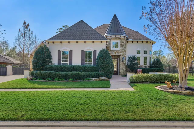 $1,095,000 | 6 South Sage Sparrow Circle, Spring, TX 77389