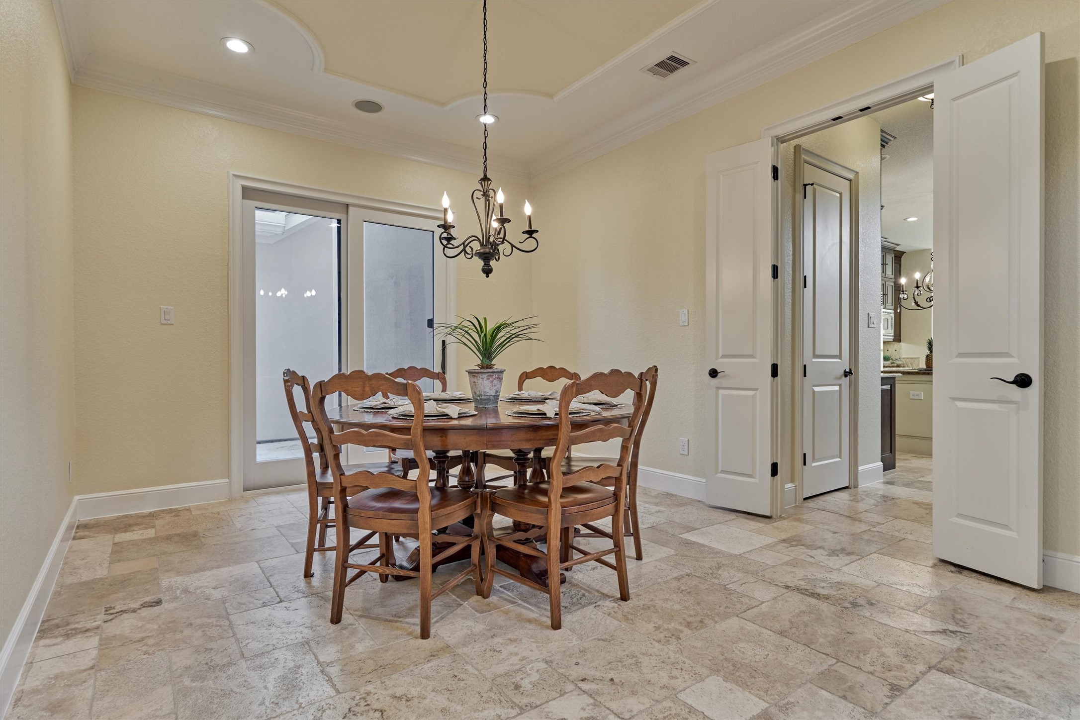 6 South Sage Sparrow Circle Spring, TX 77389 - Photo 13 of 48