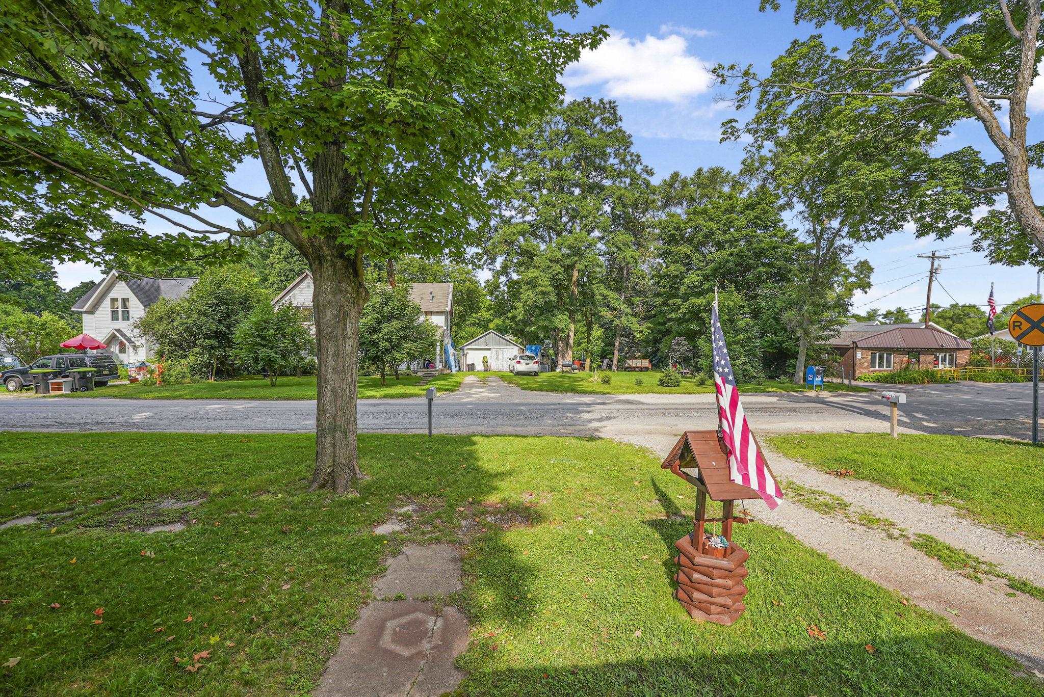 1583 State Street Grawn, MI 49637 - Photo 21 of 35