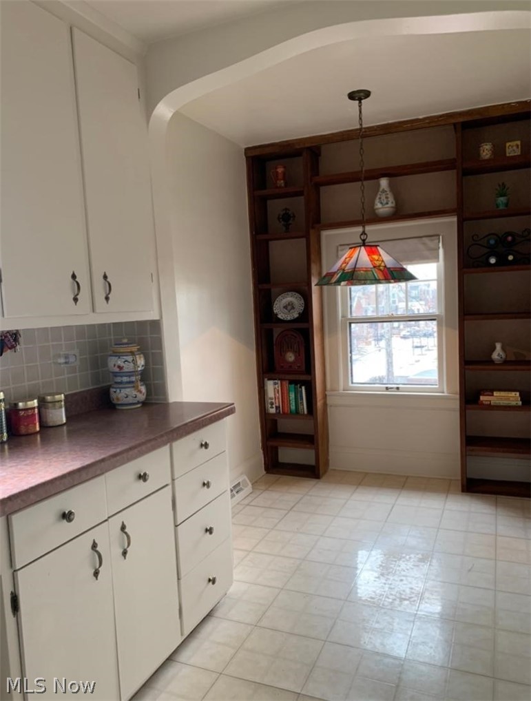16811 Kenyon Road Cleveland, OH 44120 - Photo 24 of 35 Eat in 2nd floor