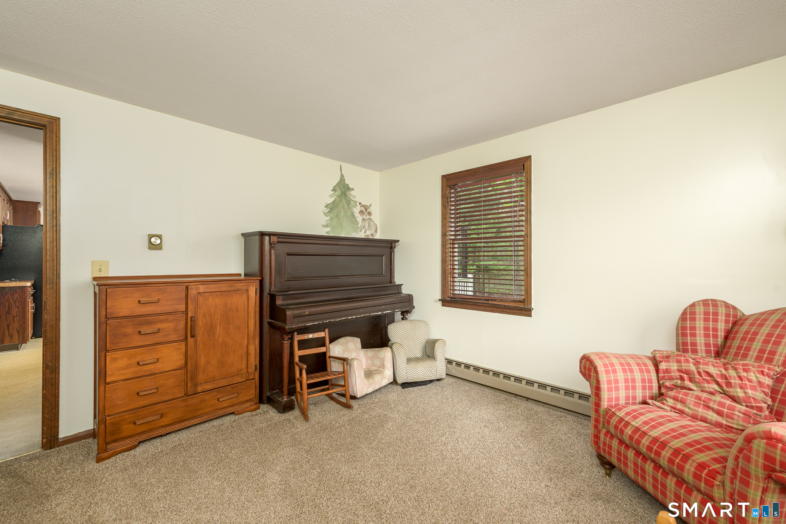 75 Village Street Bristol, CT 06010 - Photo 19 of 40