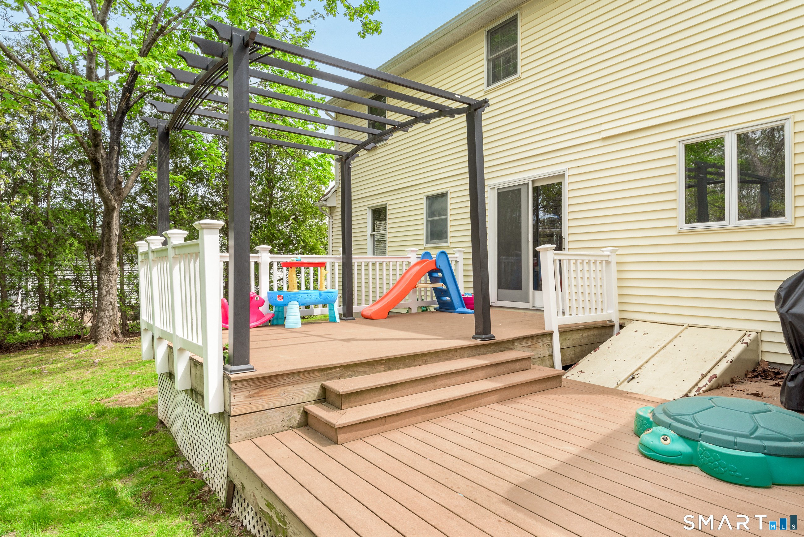 75 Village Street Bristol, CT 06010 - Photo 36 of 40