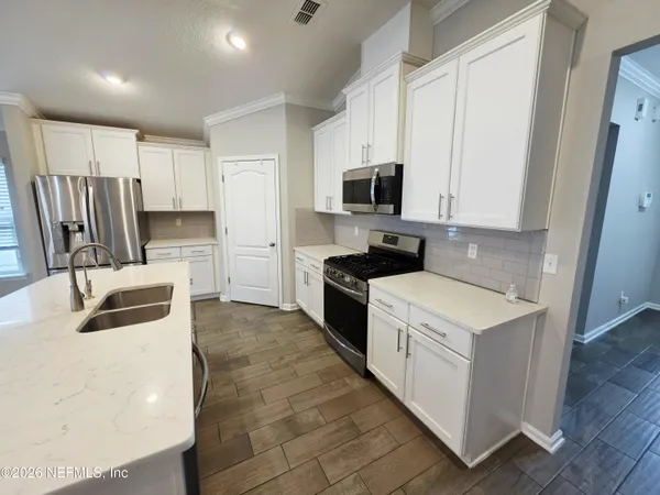 $2,295 | 474 Shetland Drive, St. Johns, FL 32259