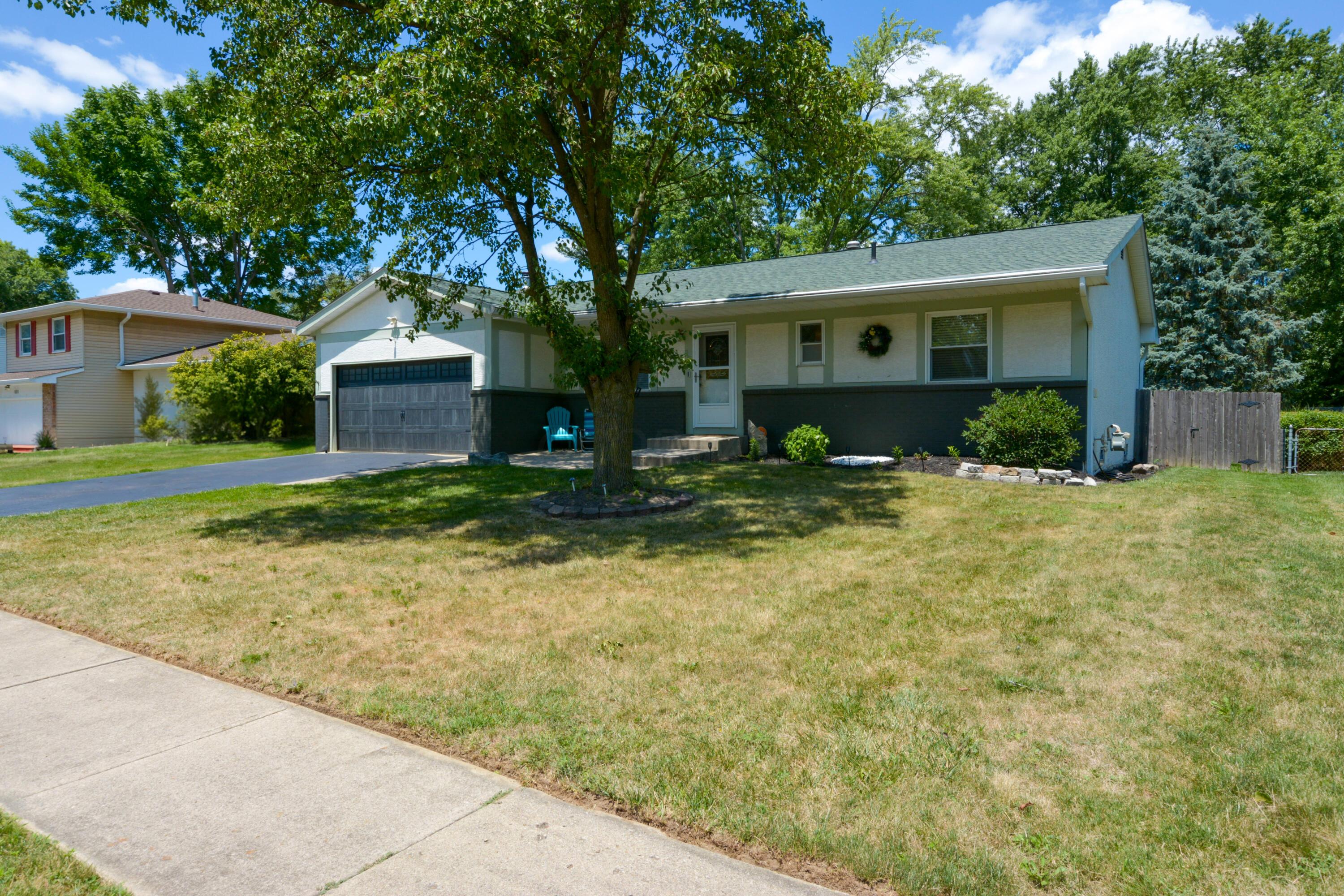 324 Watling Road Columbus, OH 43230 - Photo 2 of 68 0002