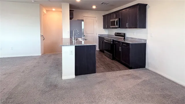 $1,795 | 7030 Skyline Blue Street, North Las Vegas, NV 89086
