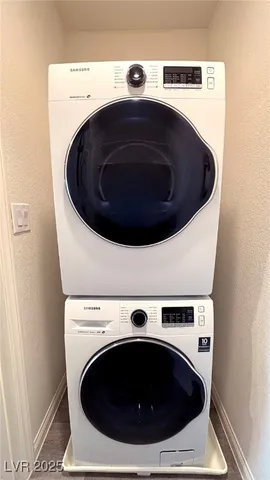 $1,795 | 7030 Skyline Blue Street, North Las Vegas, NV 89086