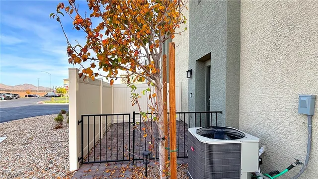 $1,795 | 7030 Skyline Blue Street, North Las Vegas, NV 89086