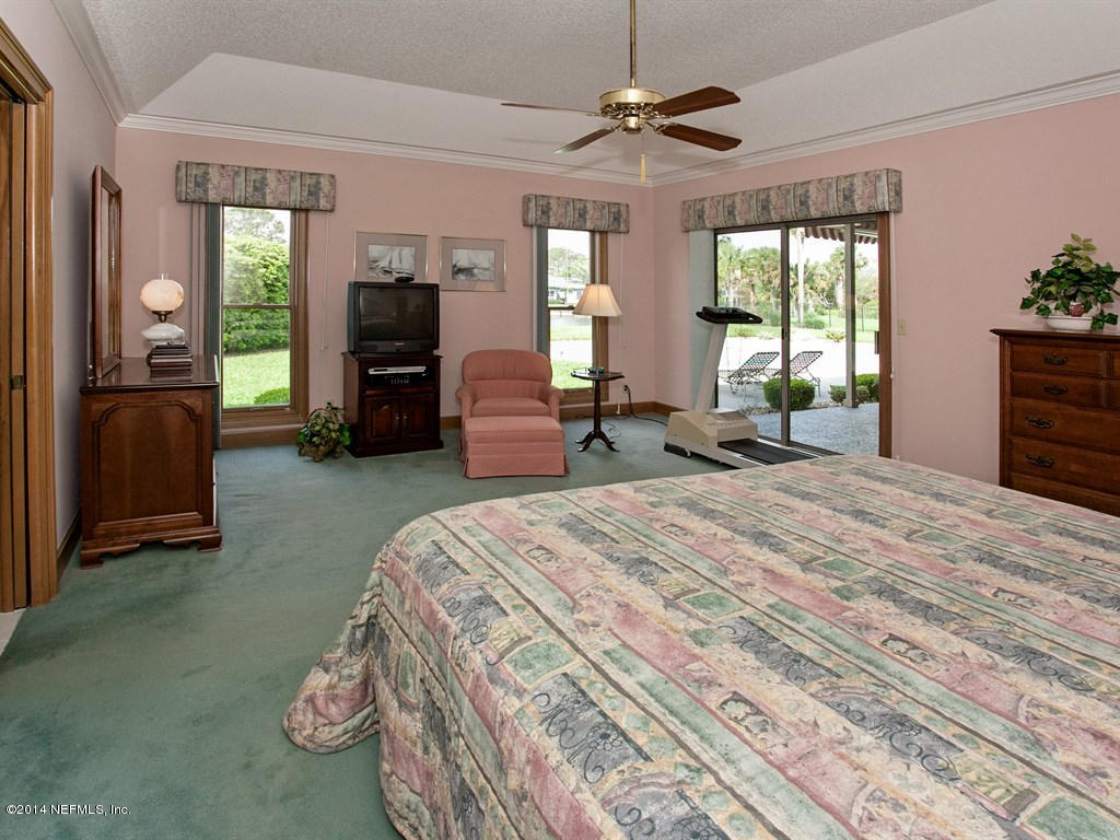 542 Lake Road Ponte Vedra Beach, FL 32082 - Photo 18 of 37 016_Master Bedroom