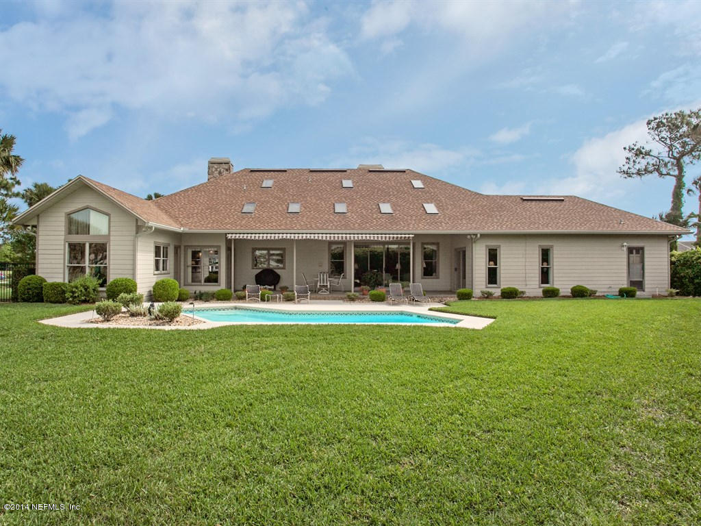 542 Lake Road Ponte Vedra Beach, FL 32082 - Photo 32 of 37 028_Exterior Back