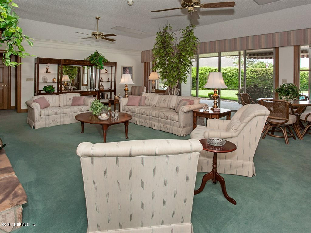 542 Lake Road Ponte Vedra Beach, FL 32082 - Photo 7 of 37 005_Great Room