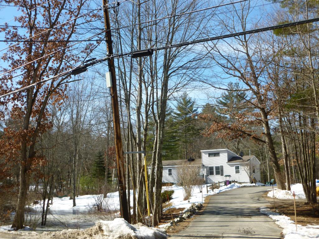 59 South Road Londonderry, NH 03053 - Photo 1 of 9