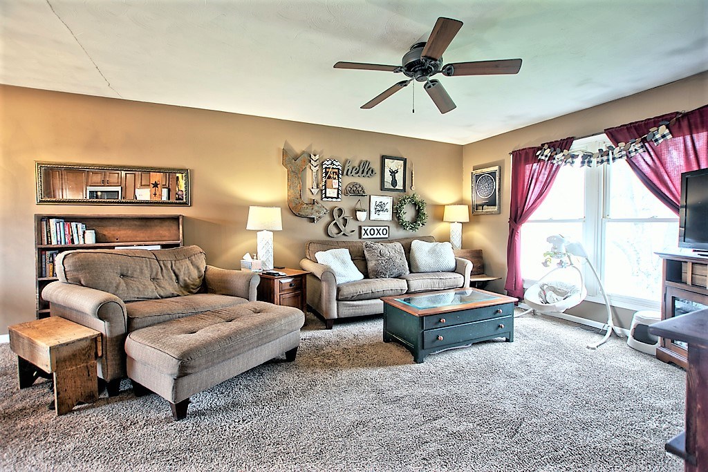 11230 Harrison Road Osceola, IN 46561 - Photo 3 of 22 Gallery Image 3