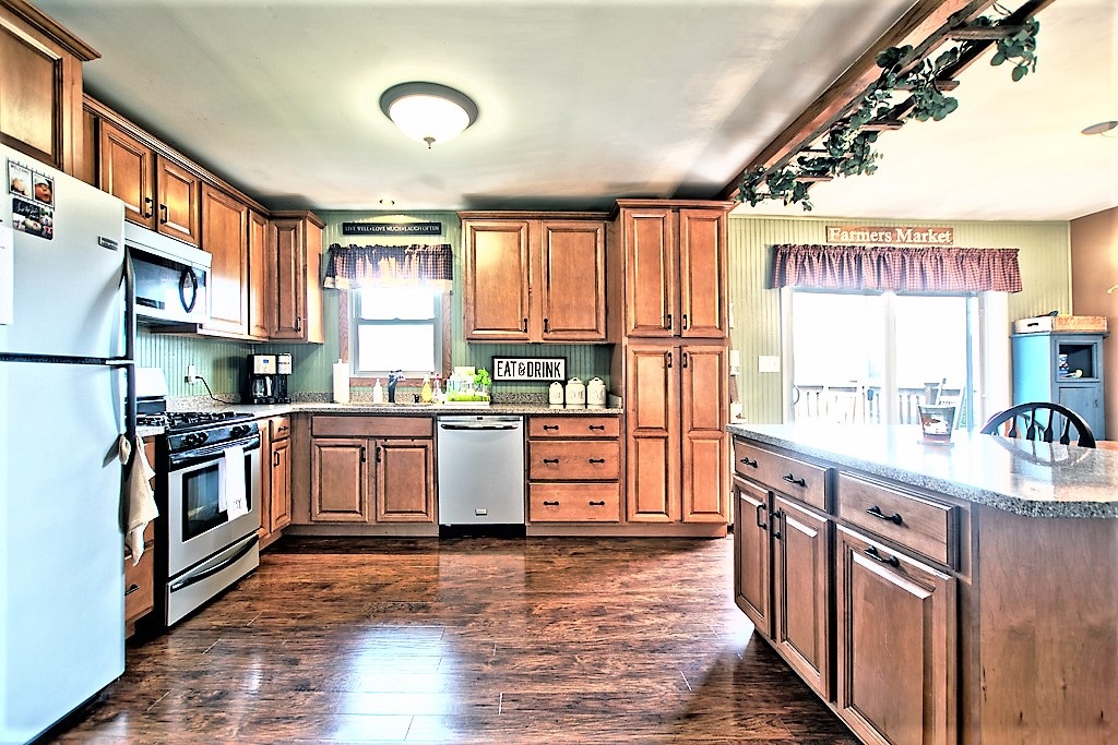 11230 Harrison Road Osceola, IN 46561 - Photo 8 of 22 Gallery Image 8