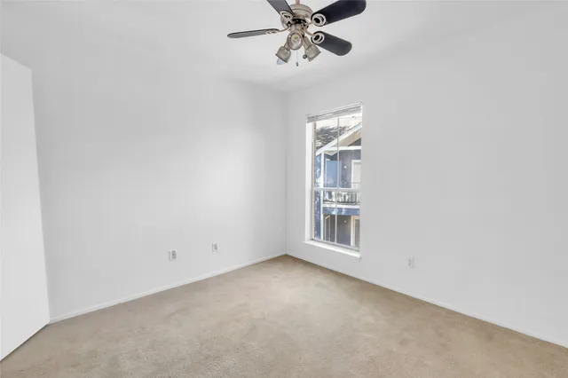 $116,000 | 18511 Egret Bay Boulevard, Unit 502, Webster, TX 77058