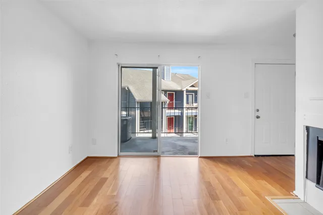 $116,000 | 18511 Egret Bay Boulevard, Unit 502, Webster, TX 77058