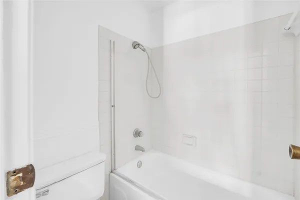 $113,000 | 18511 Egret Bay Boulevard, Unit 502, Webster, TX 77058