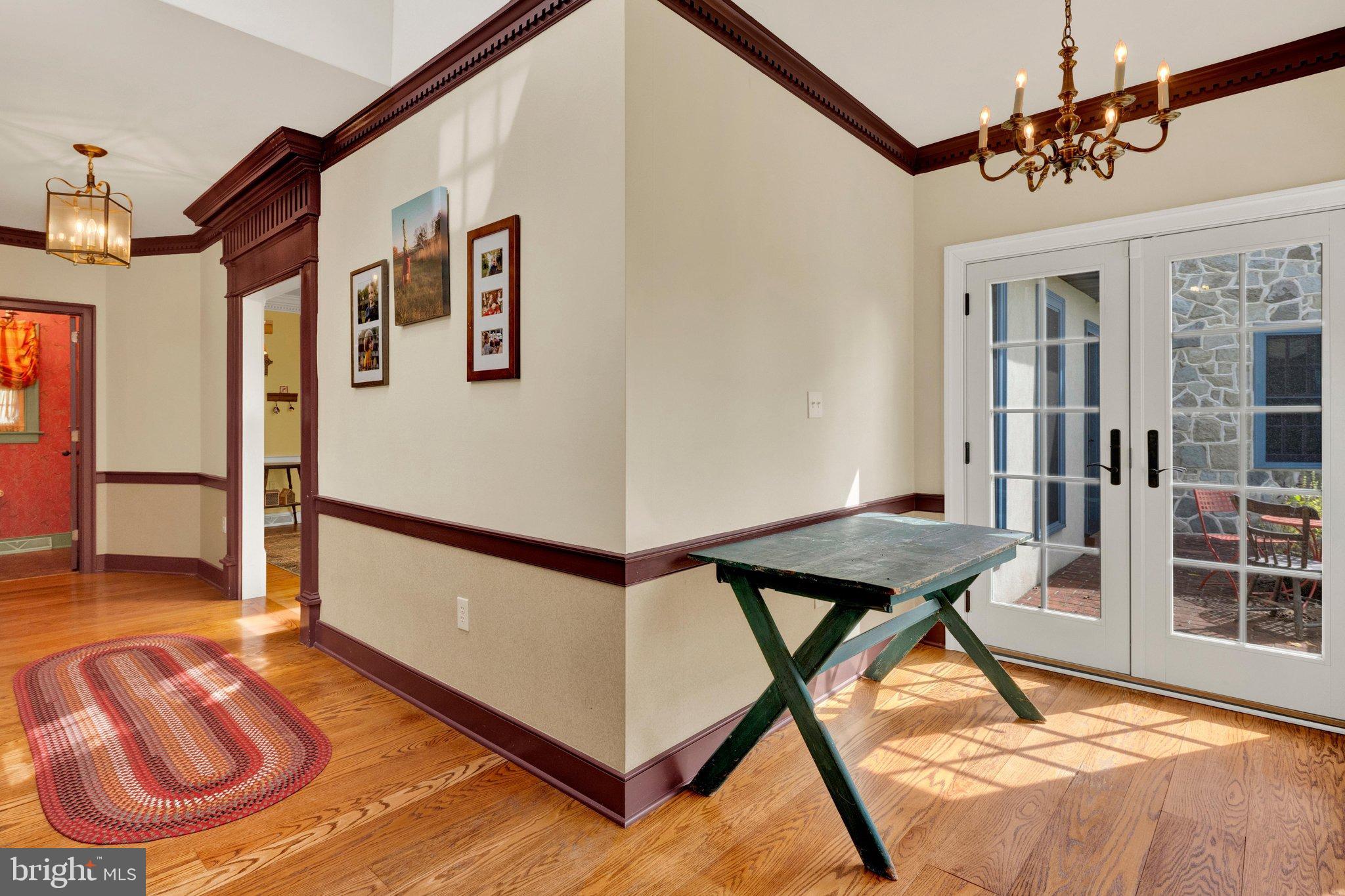 198 Blacksmith Road Oley, PA 19547 - Photo 9 of 43 Bright Hallway
