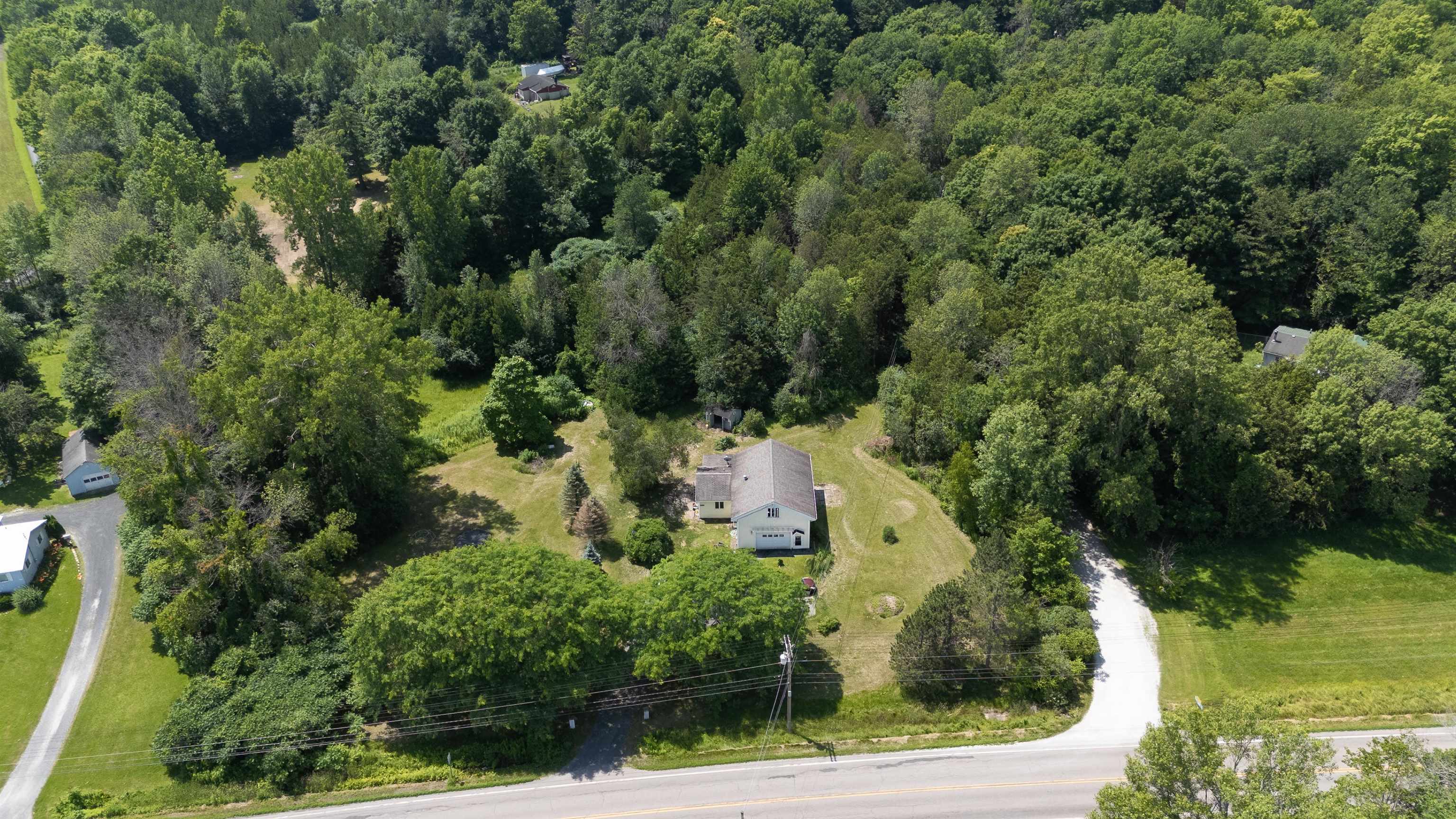 25 Ferry Road South Hero, VT 05486 - Photo 29 of 32 Gallery Image 29