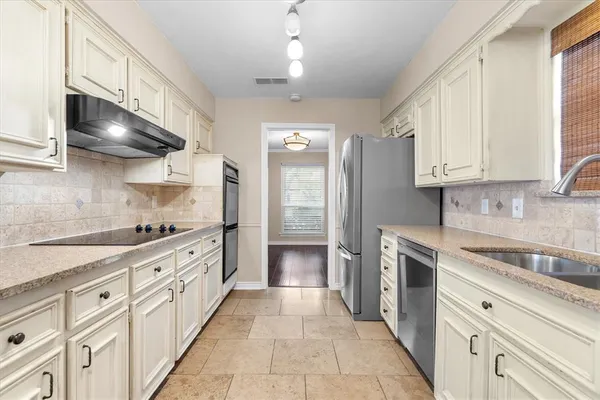 $2,900 | 3309 Appalachian Way, Plano, TX 75075