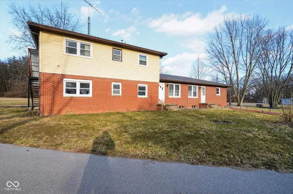 $139,500 | 8568 Academy Way, Ladoga, IN 47954
