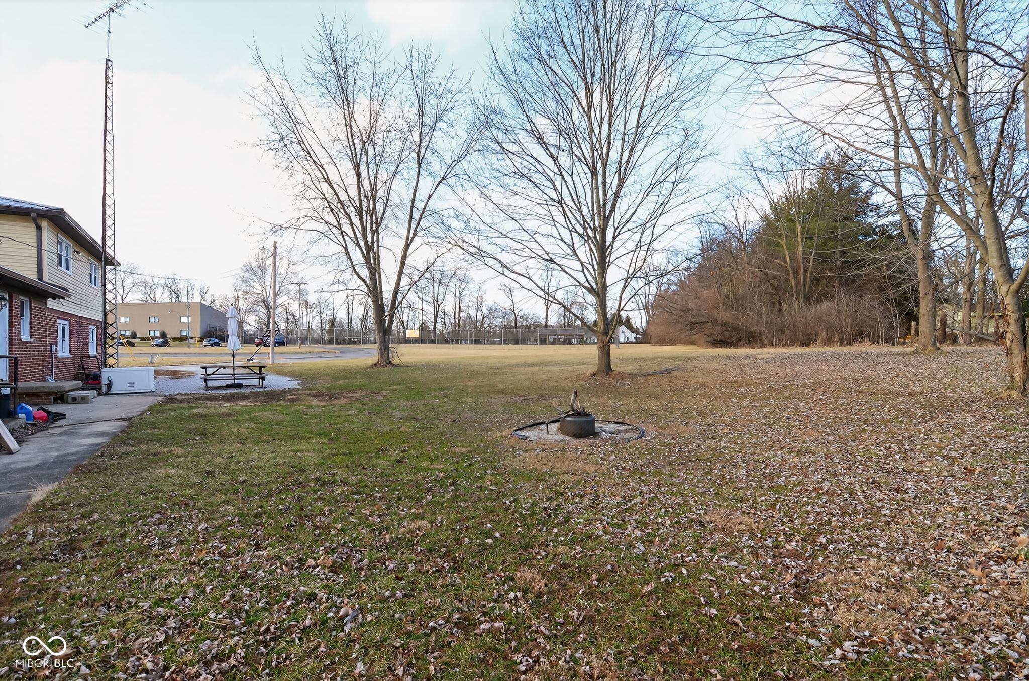 8568 Academy Way Ladoga, IN 47954 - Photo 6 of 36