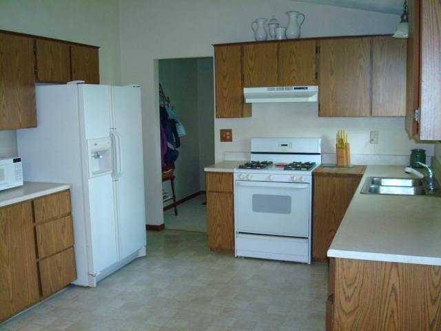 312 Park Road Creve Coeur, IL 61610 - Photo 4 of 5 Gallery Image 4