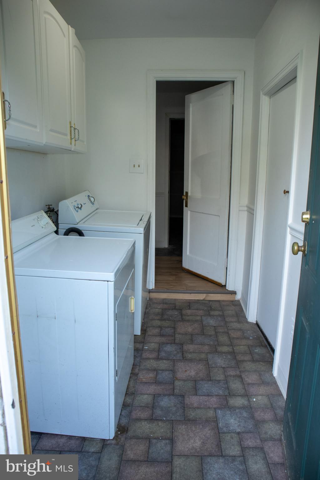 2129 R Spring Street West Lawn, PA 19609 - Photo 20 of 24