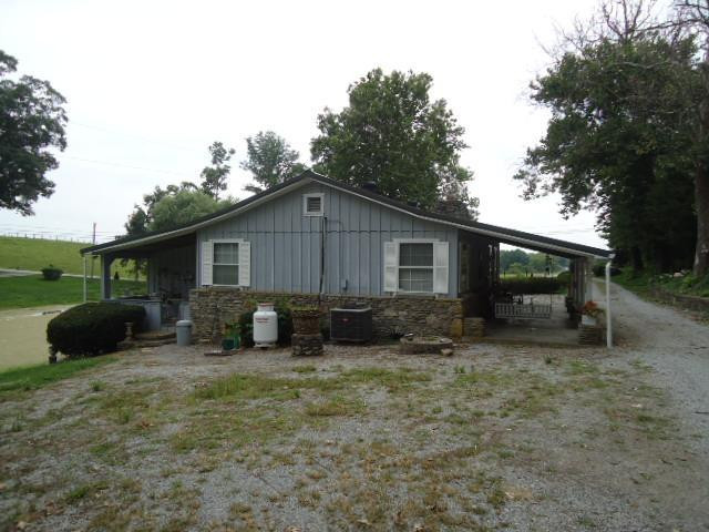3155 North Middletown Road Paris, KY 40361 - Photo 7 of 14 Photo 7