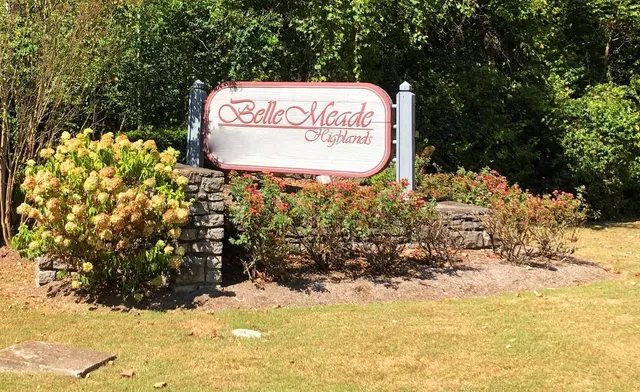 $1,040 | 21 Vaughns Gap Road, Unit 146, Nashville, TN 37205