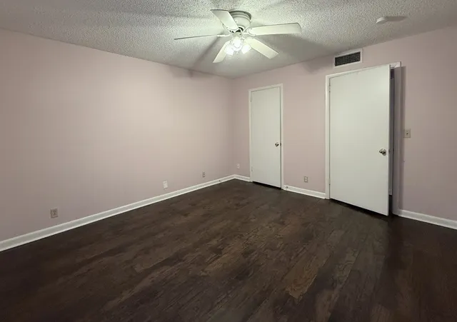 $1,040 | 21 Vaughns Gap Road, Unit 146, Nashville, TN 37205