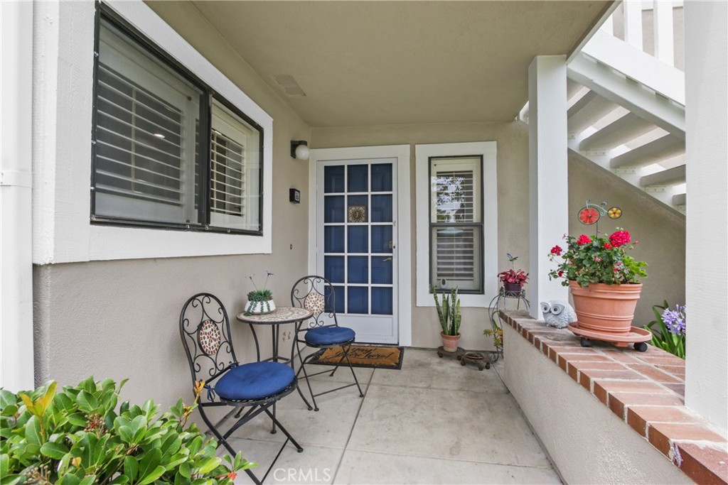 95 Tarocco Irvine, CA 92618 - Photo 3 of 15