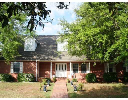 2452 Sunkist Country Club Road Biloxi, MS 39532 - Photo 1 of 8 Primary Photo