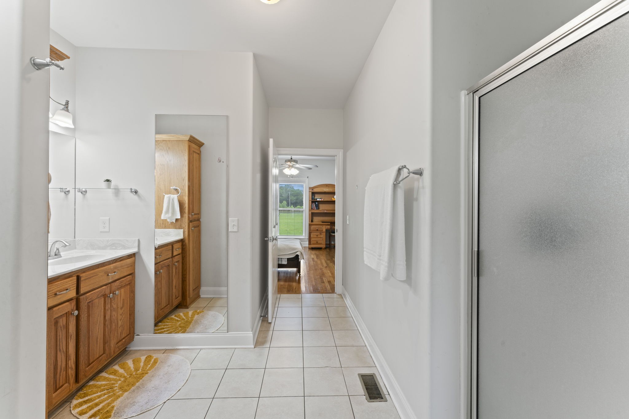 11237 Newtown Road Unionville, TN 37180 - Photo 13 of 46 a view of a kitchen with refrigerator and a sink