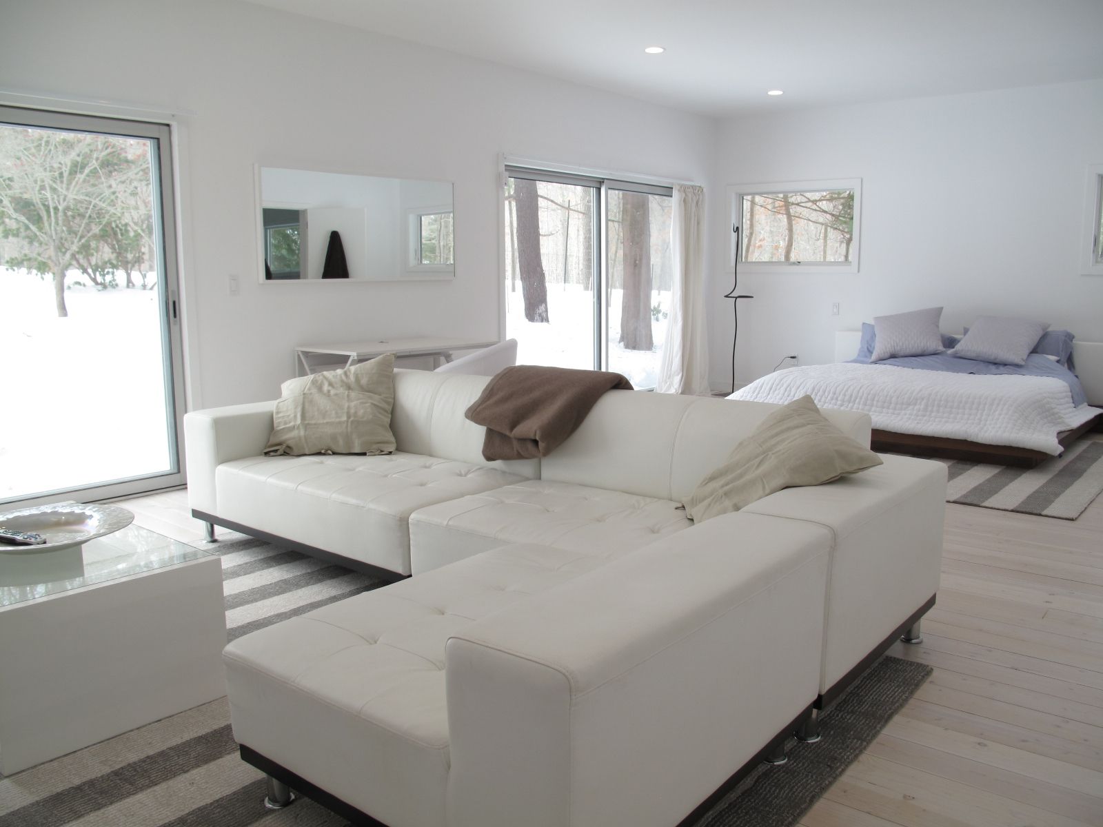 392 Stephen Hands Path East Hampton, NY 11937 - Photo 4 of 9