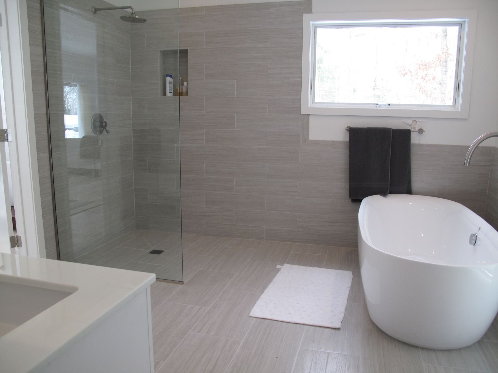 392 Stephen Hands Path East Hampton, NY 11937 - Photo 5 of 9