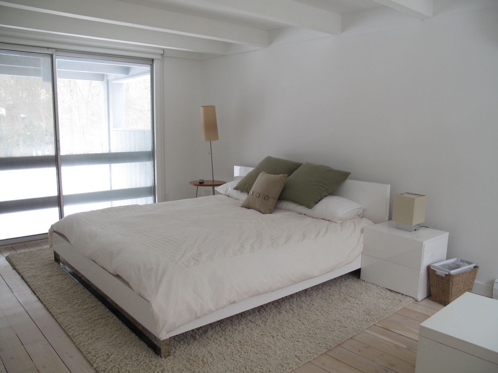 392 Stephen Hands Path East Hampton, NY 11937 - Photo 6 of 9