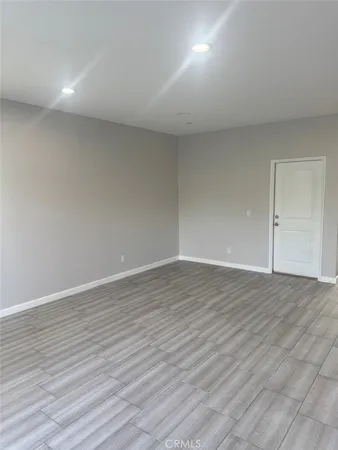 a view of a garage