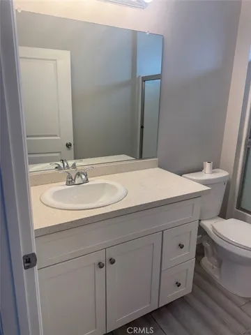 a view of utility room