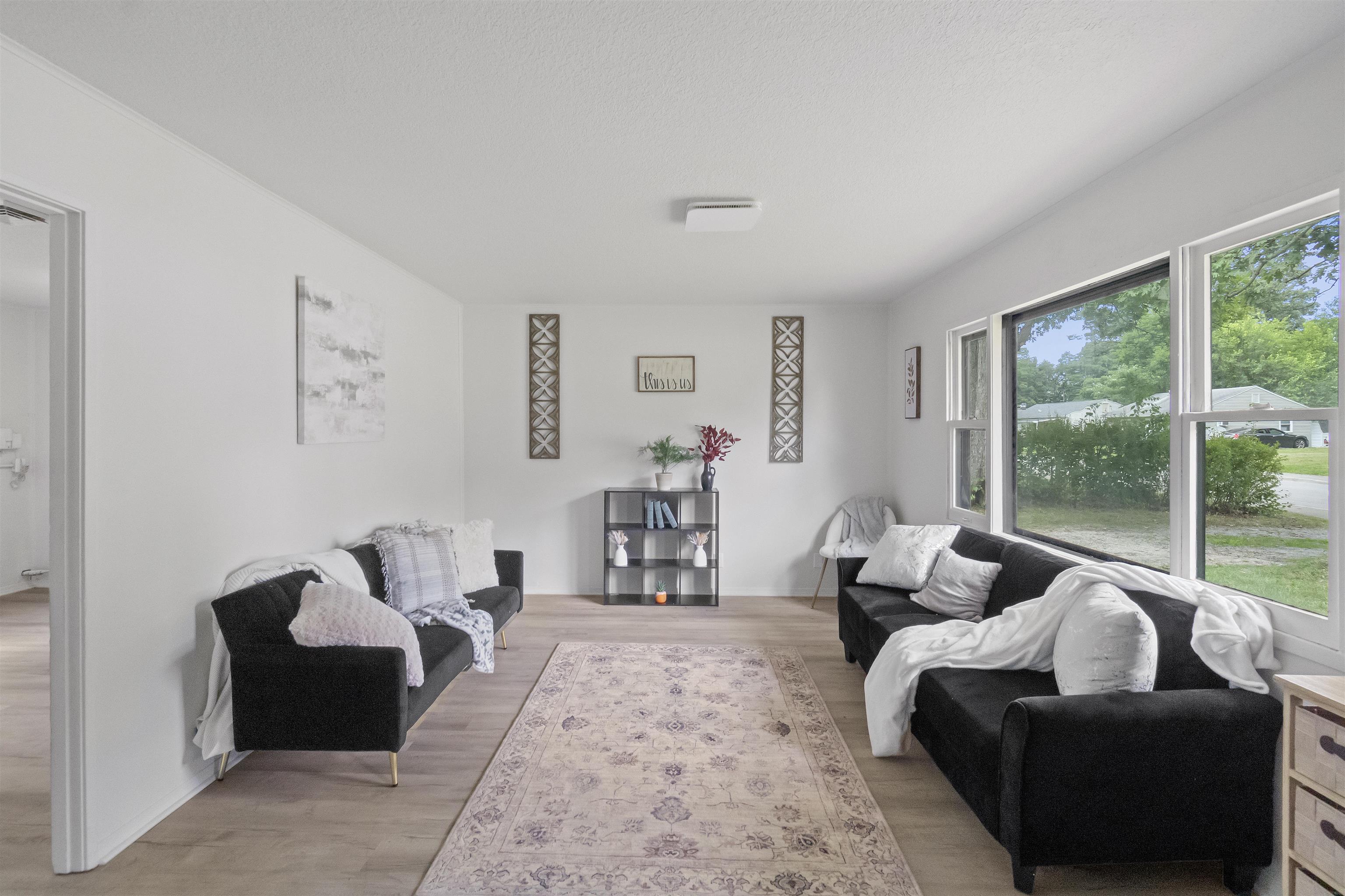 6030 Southcrest Road Fort Wayne, IN 46816 - Photo 4 of 18