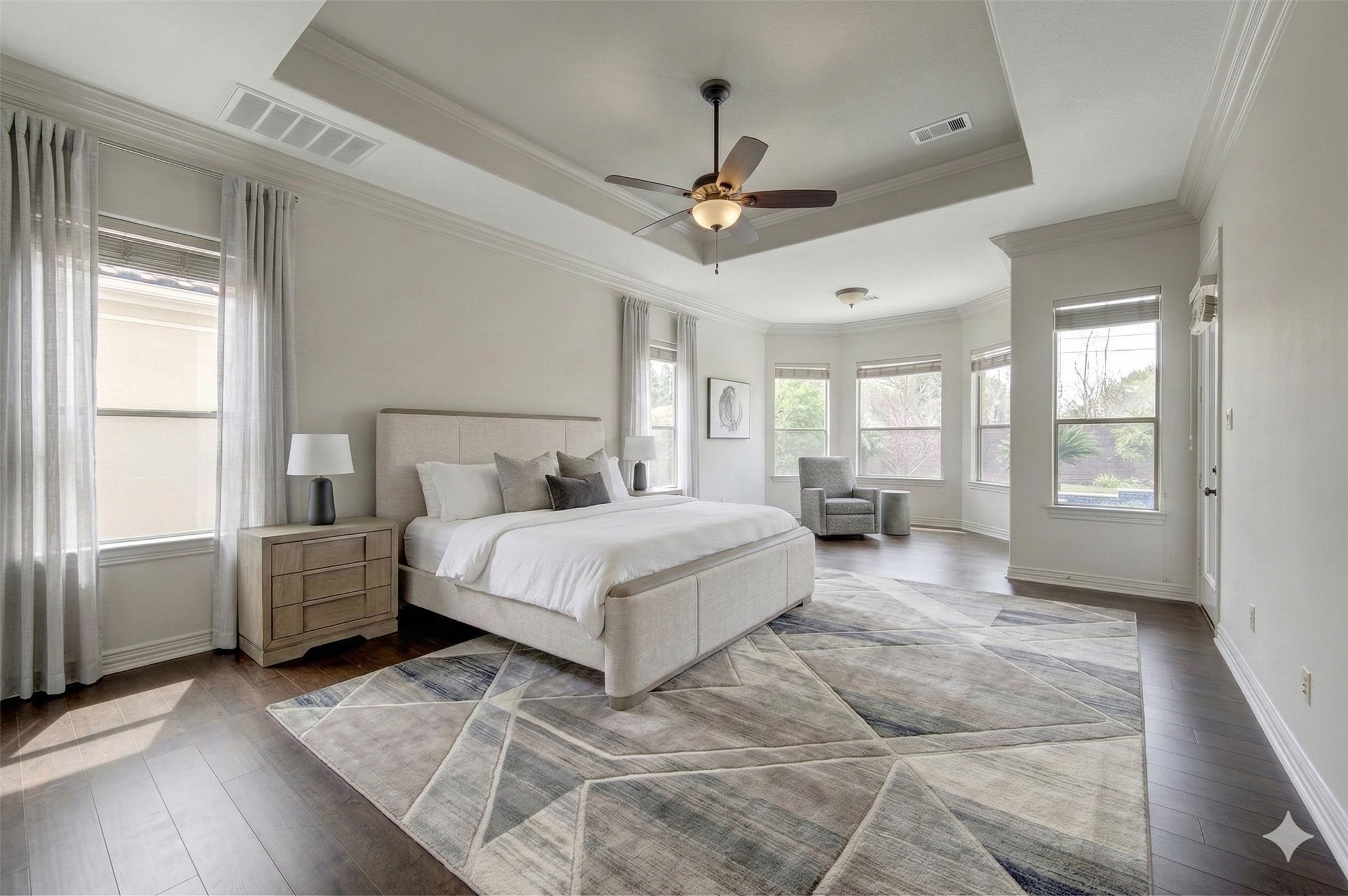 14014 Hampton Cove Drive Houston, TX 77077 - Photo 21 of 47 Primary bedroom with a spacious sitting area, direct access to the pool, and its own A/C zone for personalized temperature control.