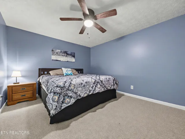 $557,000 | 129 Bucks And Doe Lane, La Follette, TN 37766