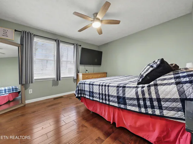 $557,000 | 129 Bucks And Doe Lane, La Follette, TN 37766