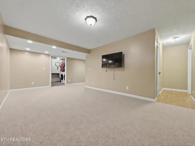 $557,000 | 129 Bucks And Doe Lane, La Follette, TN 37766