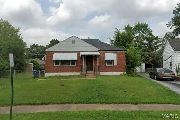 $1,375 | 10205 St Daniel Lane, St. Ann, MO 63074