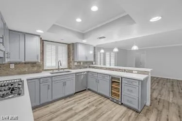 $3,695 | 4932 Tierra Del Sol Drive, Las Vegas, NV 89113