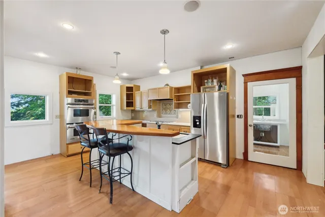 $790,000 | 7554 Guemes Island Road, Anacortes, WA 98221