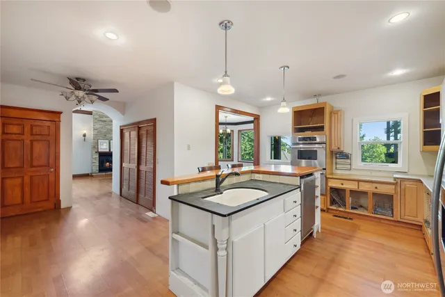 $790,000 | 7554 Guemes Island Road, Anacortes, WA 98221