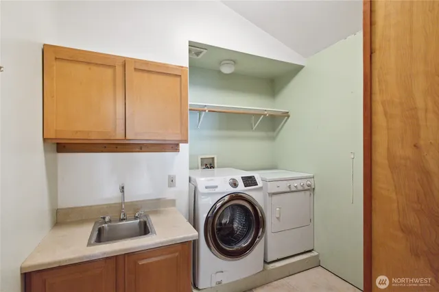 $790,000 | 7554 Guemes Island Road, Anacortes, WA 98221